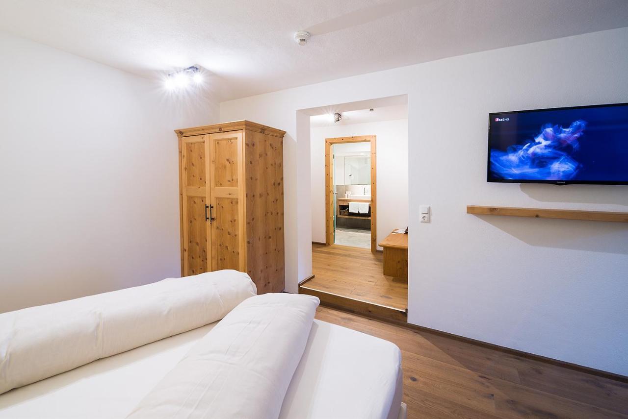 Gasthof Herrnhaus ブリックレック エクステリア 写真