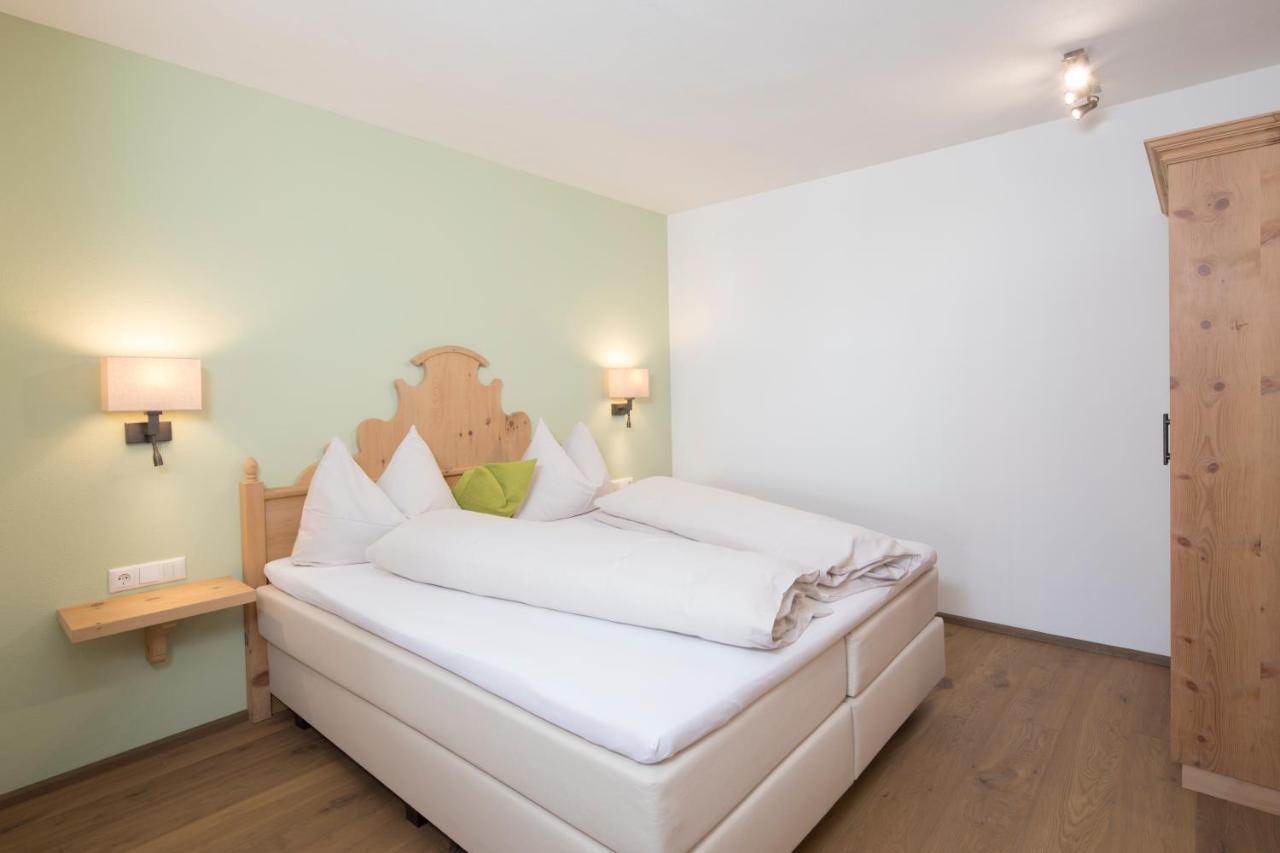 Gasthof Herrnhaus ブリックレック エクステリア 写真